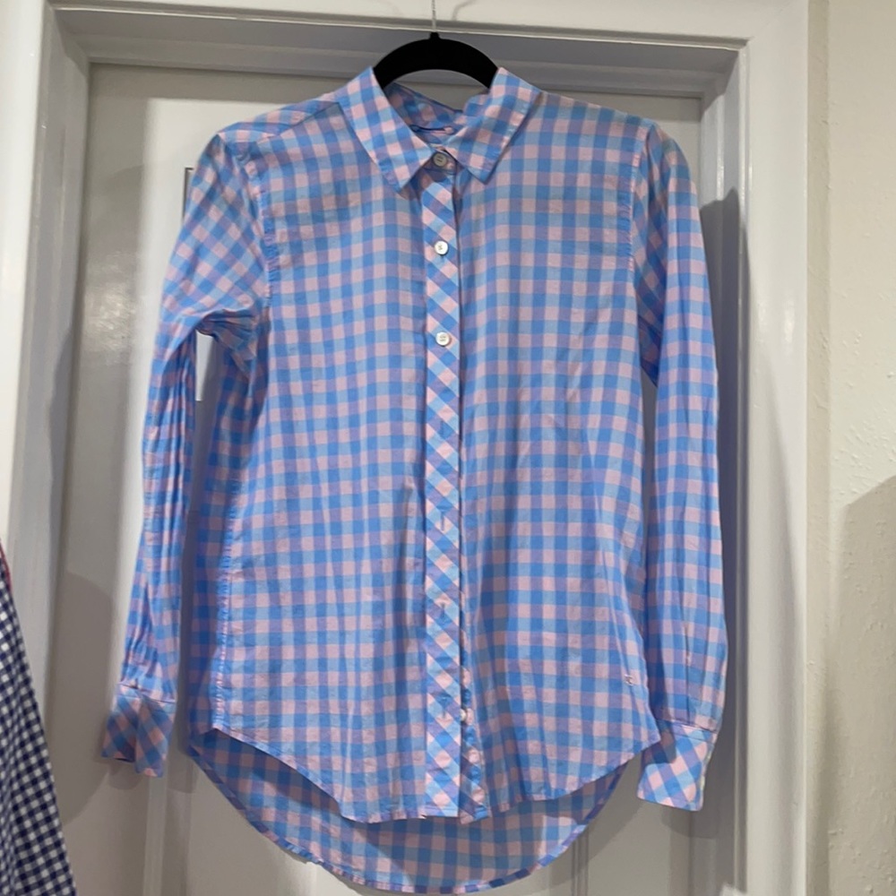 Vineyard Vines Super Cute Blue and pink relaxed fit size 0.